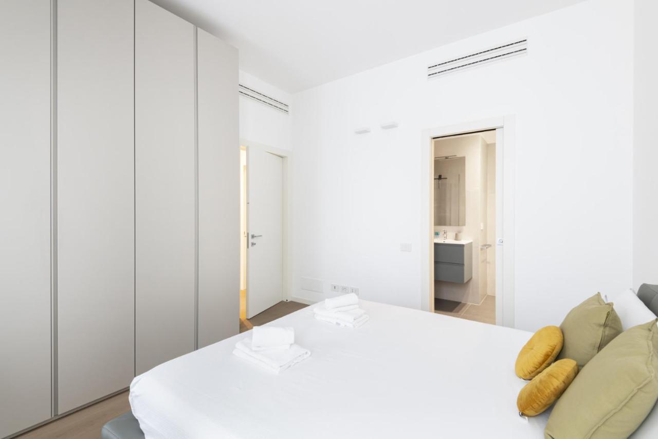 Easylife - Lussuosa Dimora Con Rooftop Condominiale Vista Duomo Милан Экстерьер фото