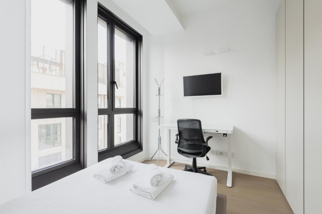 Easylife - Lussuosa Dimora Con Rooftop Condominiale Vista Duomo Милан Экстерьер фото
