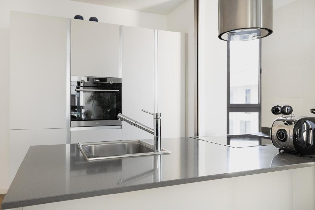 Easylife - Lussuosa Dimora Con Rooftop Condominiale Vista Duomo Милан Экстерьер фото